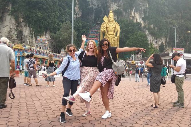 1 Day Private Vehicle With Driver -Explore Malaysia By Your Own Plans - Batu Caves and a Mosque Stop: A Clear Cultural Pairing