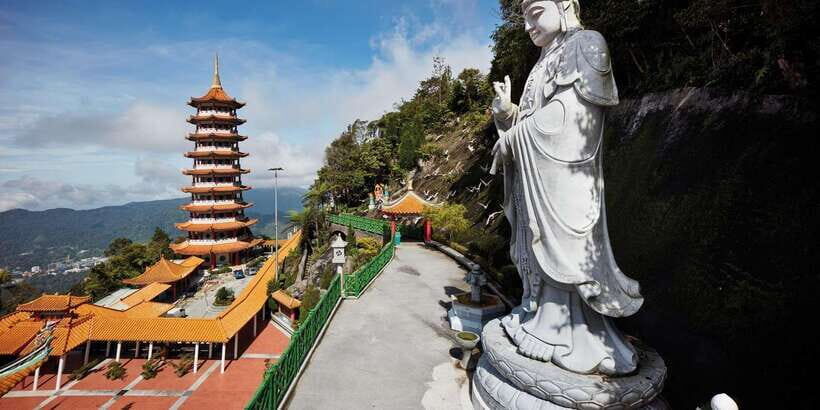 From Kuala Lumpur: Private Genting Highlands Day Trip - Genting Skyway: the mono-cable ride and the views you’ll actually remember