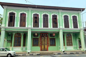 George Town: Private Half-Day Historical City Tour - Pickup, private transport, and a pace that fits most schedules