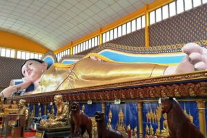 Half Day Penang City Tour (5 Hours) - Wat Chayamangkalaram reclining Buddha: the photo stop that anchors the whole day
