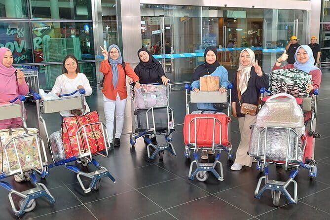 Kuala Lumpur Airport Transfer - Vehicles and comfort: why minivans and luggage space matter