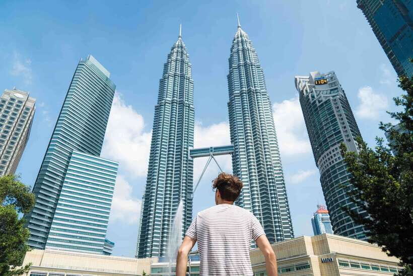 Kuala Lumpur: Private Highlights Instagram Tour - Bukit Bintang street art: the colorful warm-up for your camera