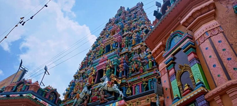 Kuala Lumpur: Tour with 21 Attractions - River of Life and “city beginnings” thinking in Gombak and Klang