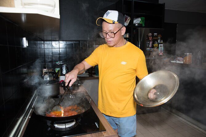 Malaysia Cooking Classes With Local - Meeting Fizah: Awana Puri Condominium and the home-kitchen vibe