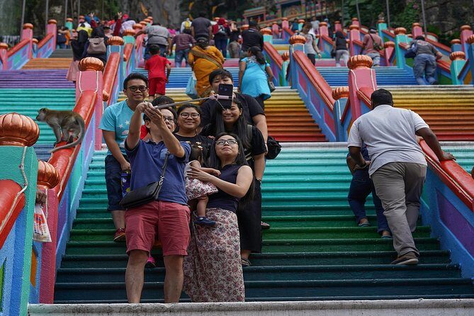 Private Tour Kuala Lumpur with Petronas Twin Towers Observation Deck & Batu Cave - Petronas Twin Towers Observation Deck: skyline photos with real altitude