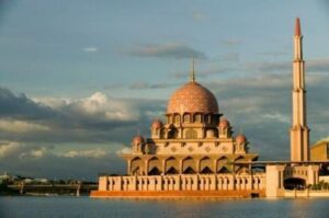 Putrajaya City Tour from Kuala Lumpur - The Route: From Seri Wawasan Bridge to the Moroccan Pavilion