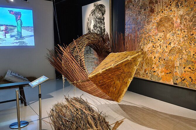 Quirky Art Museum called Ur-Mu in Bukit Bintang, KL - Inside UR-MU: how the five gallery levels shape your visit