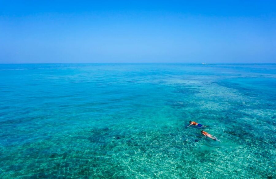 Semporna: Explore 3 Islands Tour Snorkel or Dive & Lunch - Snorkeling across three islands: how to get the most from each stop